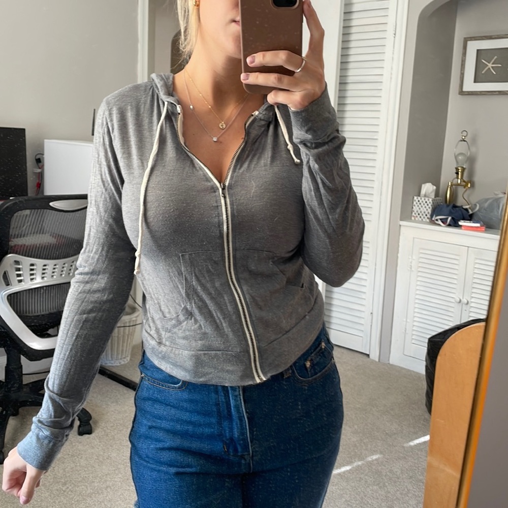 Zip Up